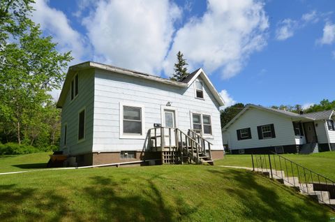 Tiny photo for 4011 W 9th St, Duluth, MN 55807 (MLS # 6126077)