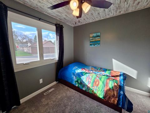 Tiny photo for 410 N Summit St, Gilbert, MN 55741 (MLS # 6125112)