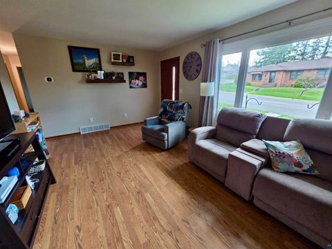 Tiny photo for 410 N Summit St, Gilbert, MN 55741 (MLS # 6125112)