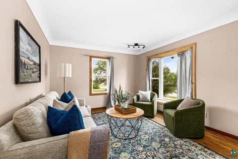 Tiny photo for 422 N 76th Ave W AVE, Duluth, MN 55807 (MLS # 6127020)