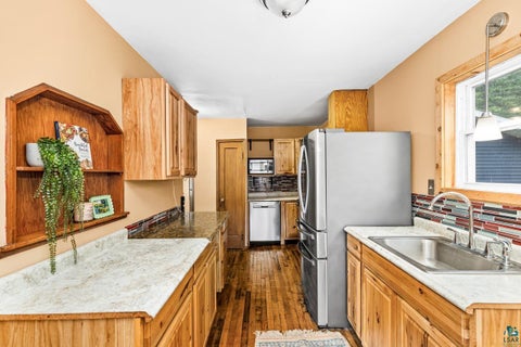 Tiny photo for 422 N 76th Ave W AVE, Duluth, MN 55807 (MLS # 6127020)