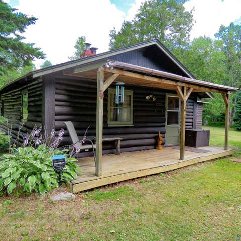 Photo of 180 Caribou Tr, Lutsen, MN 55612 (MLS # 6127362)