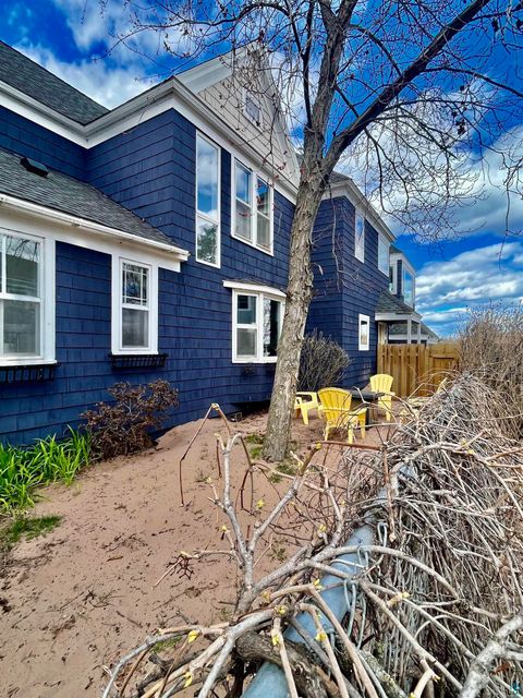 Tiny photo for 840 Lake Ave S AVE, Duluth, MN 55802 (MLS # 6125143)