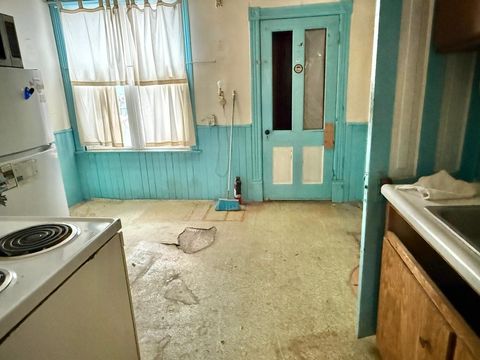 Tiny photo for 810 4th Ave, Two Harbors, MN 55616 (MLS # 6123191)