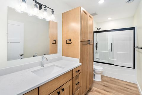 Tiny photo for 1802 Rice Lake Rd, Duluth, MN 55811 (MLS # 6123287)