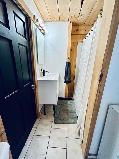 Tiny photo for 507 N 56th Ave W, Duluth, MN 55807 (MLS # 6126873)
