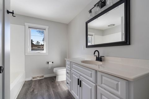Tiny photo for 2233 Woodland Ave, Duluth, MN 55803 (MLS # 6123704)
