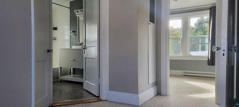Tiny photo for 124 E Chisholm St, Duluth, MN 55803 (MLS # 6128061)