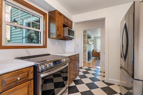 Tiny photo for 3 E College St, Duluth, MN 55812 (MLS # 6126273)