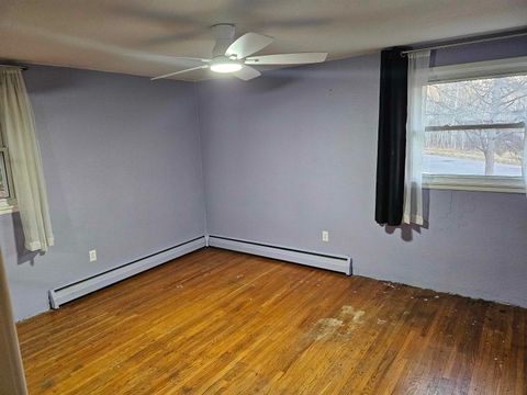 Tiny photo for 1403 E 8th St, Duluth, MN 55805 (MLS # 6122896)