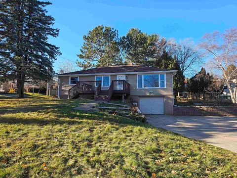 Tiny photo for 1403 E 8th St, Duluth, MN 55805 (MLS # 6122896)