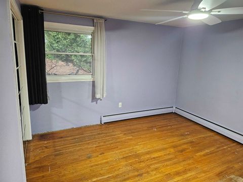 Tiny photo for 1403 E 8th St, Duluth, MN 55805 (MLS # 6122896)