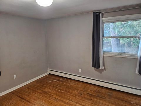 Tiny photo for 1403 E 8th St, Duluth, MN 55805 (MLS # 6122896)