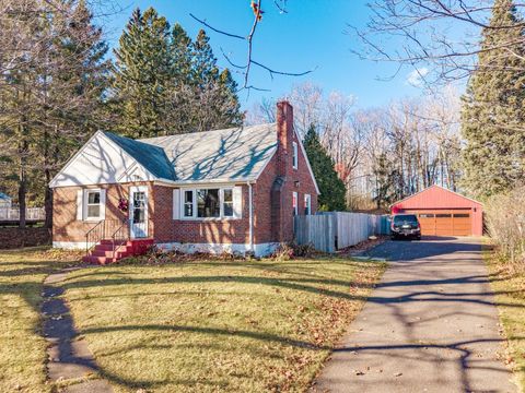 Photo of 519 Anderson Rd, Duluth, MN 55811 (MLS # 6122923)