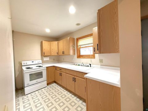 Tiny photo for 133 E Chapman St, Ely, MN 55731 (MLS # 6126406)