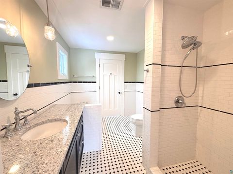 Tiny photo for 2718 Northridge Dr, Duluth, MN 55811 (MLS # 6124054)