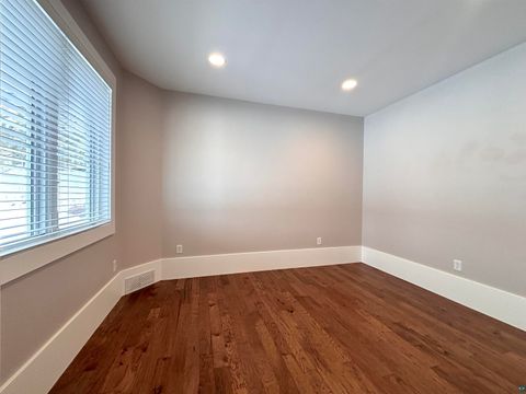 Tiny photo for 2718 Northridge Dr, Duluth, MN 55811 (MLS # 6124054)