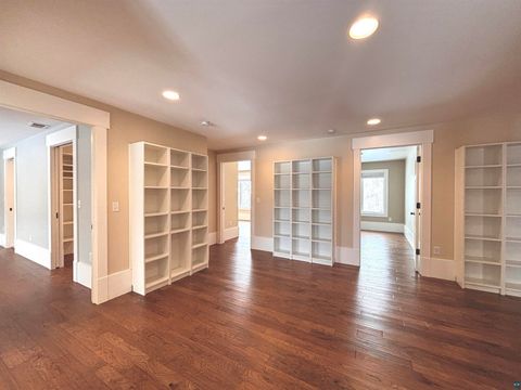 Tiny photo for 2718 Northridge Dr, Duluth, MN 55811 (MLS # 6124054)