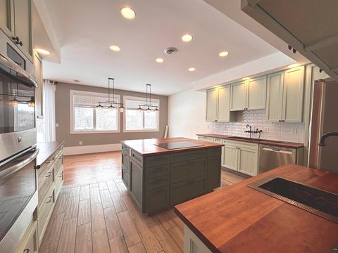 Tiny photo for 2718 Northridge Dr, Duluth, MN 55811 (MLS # 6124054)