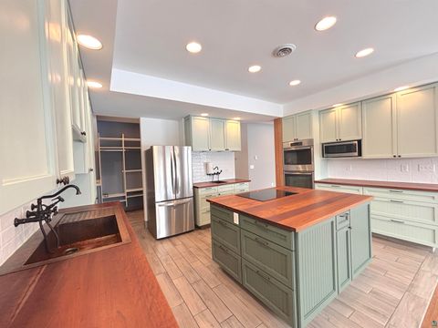 Tiny photo for 2718 Northridge Dr, Duluth, MN 55811 (MLS # 6124054)