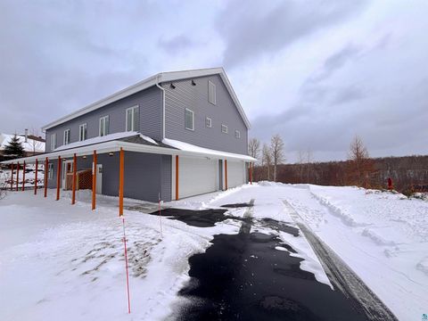 Tiny photo for 2718 Northridge Dr, Duluth, MN 55811 (MLS # 6124054)