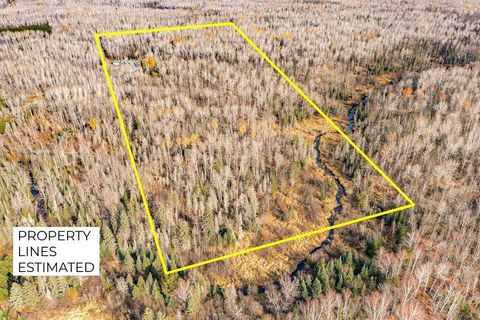 Tiny photo for 6048 Lakewood Rd, Duluth, MN 55804 (MLS # 6122718)