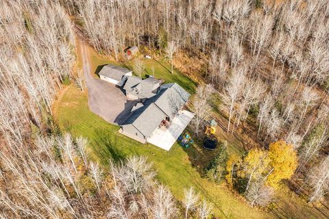 Tiny photo for 6048 Lakewood Rd, Duluth, MN 55804 (MLS # 6122718)
