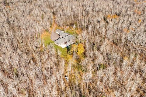 Tiny photo for 6048 Lakewood Rd, Duluth, MN 55804 (MLS # 6122718)