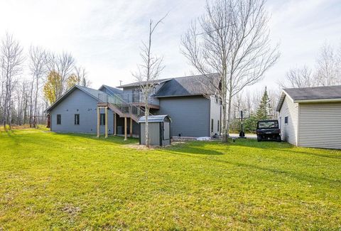 Tiny photo for 6048 Lakewood Rd, Duluth, MN 55804 (MLS # 6122718)
