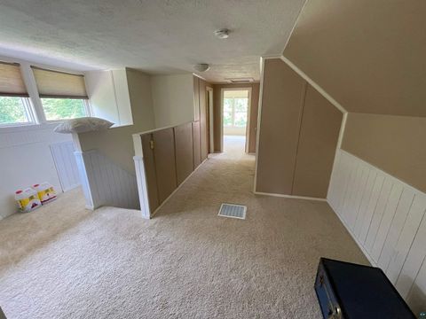Tiny photo for 35 Arthur Cr Cir, Silver Bay, MN 55615 (MLS # 6123815)