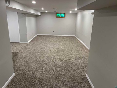 Tiny photo for 35 Arthur Cr Cir, Silver Bay, MN 55615 (MLS # 6123815)