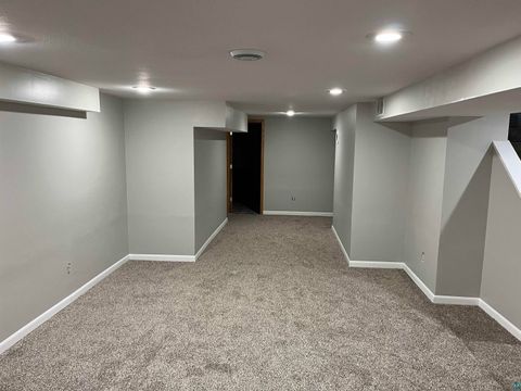 Tiny photo for 35 Arthur Cr Cir, Silver Bay, MN 55615 (MLS # 6123815)