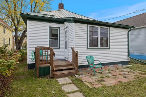 Tiny photo for 316 W 3rd Ave, Aurora, MN 55705 (MLS # 6122509)