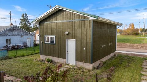 Tiny photo for 316 W 3rd Ave, Aurora, MN 55705 (MLS # 6122509)