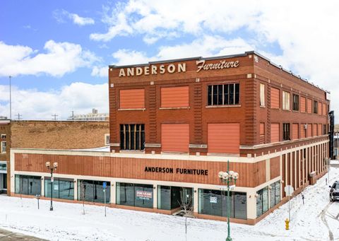 Photo of 203032 W Superior St, Duluth, MN 55806 (MLS # 6123516)