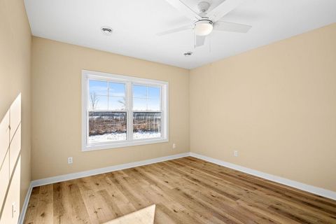 Tiny photo for 8602 Maynard Pl, Duluth, MN 55807 (MLS # 6122854)