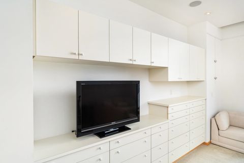 Tiny photo for 311 E Superior St #1004, Duluth, MN 55802 (MLS # 6122910)