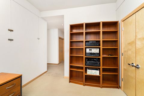 Tiny photo for 311 E Superior St #1004, Duluth, MN 55802 (MLS # 6122910)