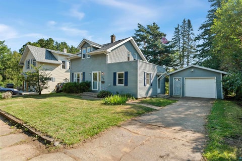Photo of 606 Maple St, Cloquet, MN 55720 (MLS # 6127459)