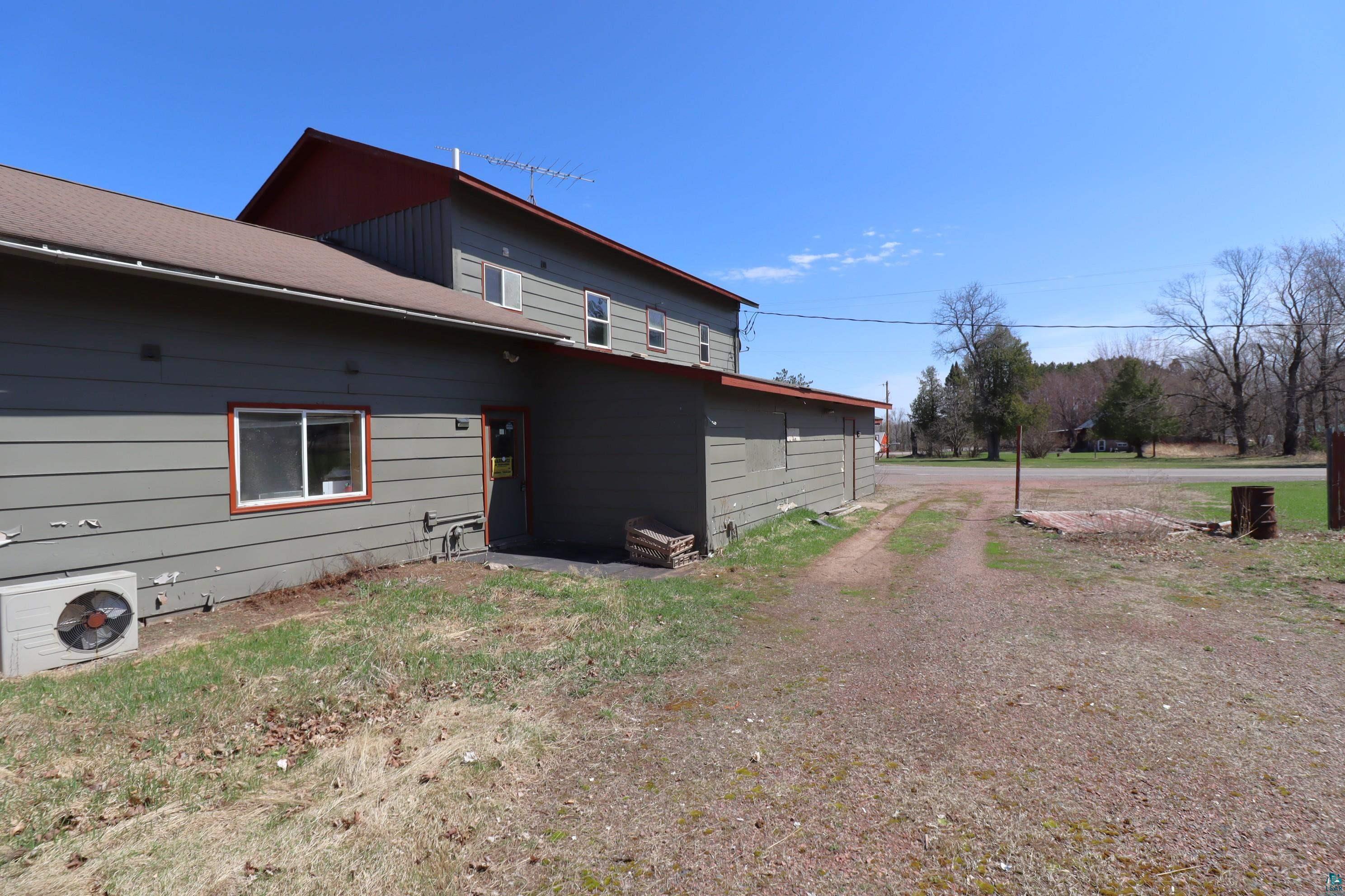 22195 Hwy 63
