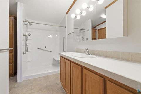 Tiny photo for 1430 12th St, Virginia, MN 55792 (MLS # 6125440)