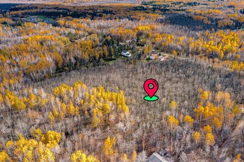 Tiny photo for 57 Rose Rd, Hermantown, MN 55811 (MLS # 6122630)