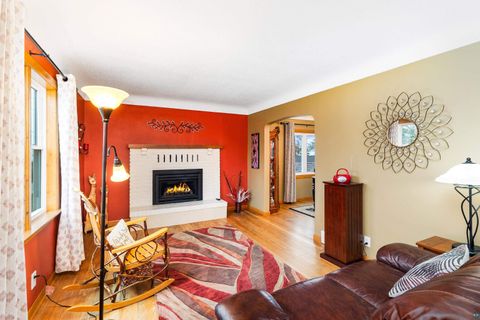 Tiny photo for 1815 Piedmont Ave, Duluth, MN 55811 (MLS # 6125598)