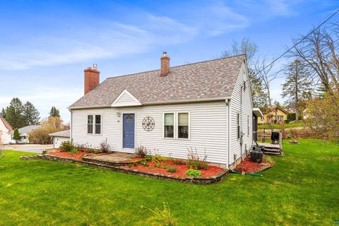 Tiny photo for 1815 Piedmont Ave, Duluth, MN 55811 (MLS # 6125598)