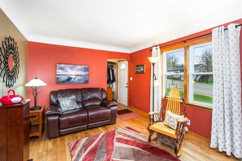Tiny photo for 1815 Piedmont Ave, Duluth, MN 55811 (MLS # 6125598)