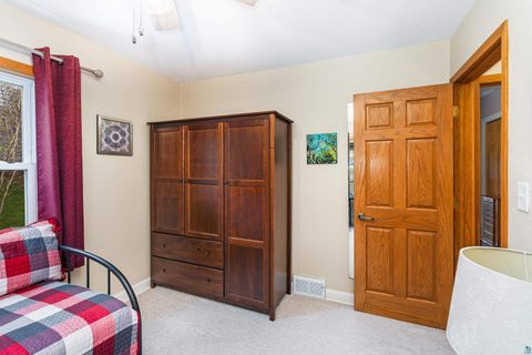 Tiny photo for 1815 Piedmont Ave, Duluth, MN 55811 (MLS # 6125598)