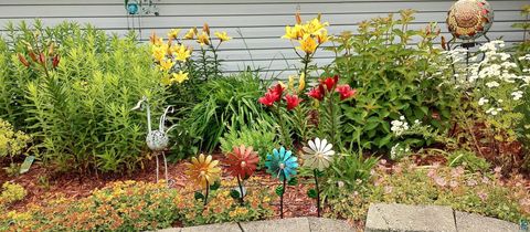 Tiny photo for 1815 Piedmont Ave, Duluth, MN 55811 (MLS # 6125598)