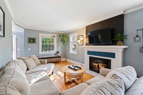 Tiny photo for 237 W Kent Rd, Duluth, MN 55812 (MLS # 6128226)