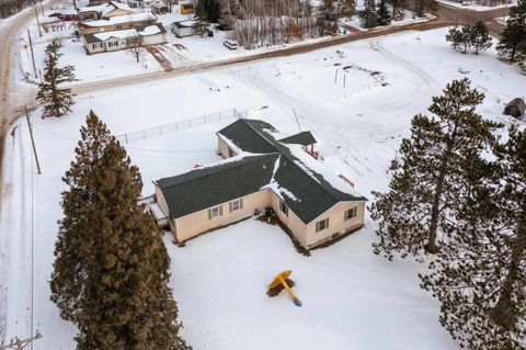 Tiny photo for 21 Minnesota St, Sandstone, MN 55072 (MLS # 6123656)