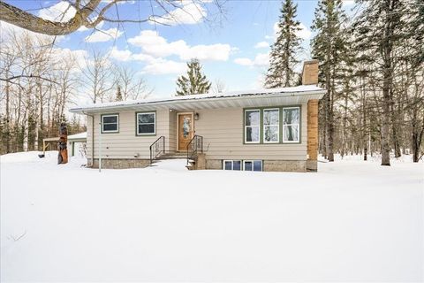 Photo of 4016 Arrowhead Rd, Duluth, MN 55811 (MLS # 6123609)